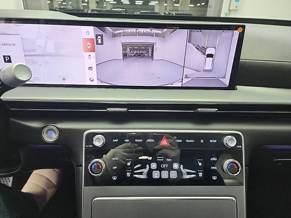 Genesis GV80 - Vista 10