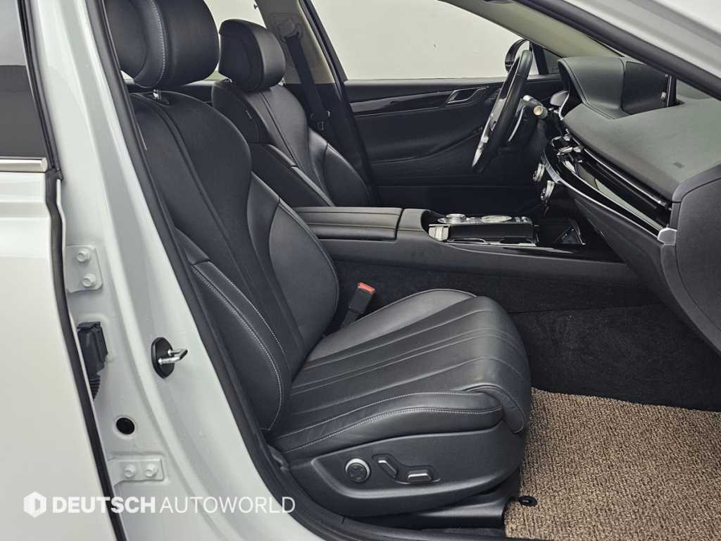 Genesis G80 - Vista 10