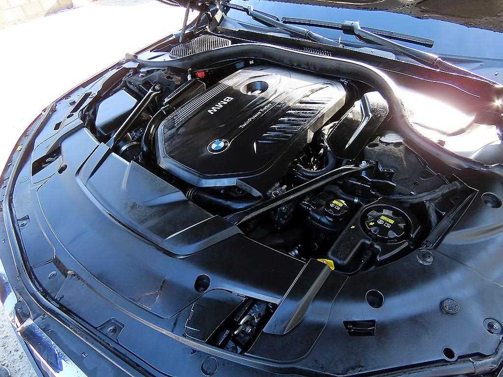 BMW 7 Series 2016 Negro - Importación desde Corea - HF Imports Iquique - Foto 19