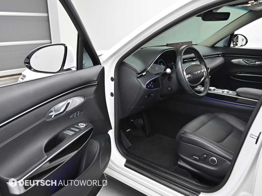 Genesis GV70 - Vista 11