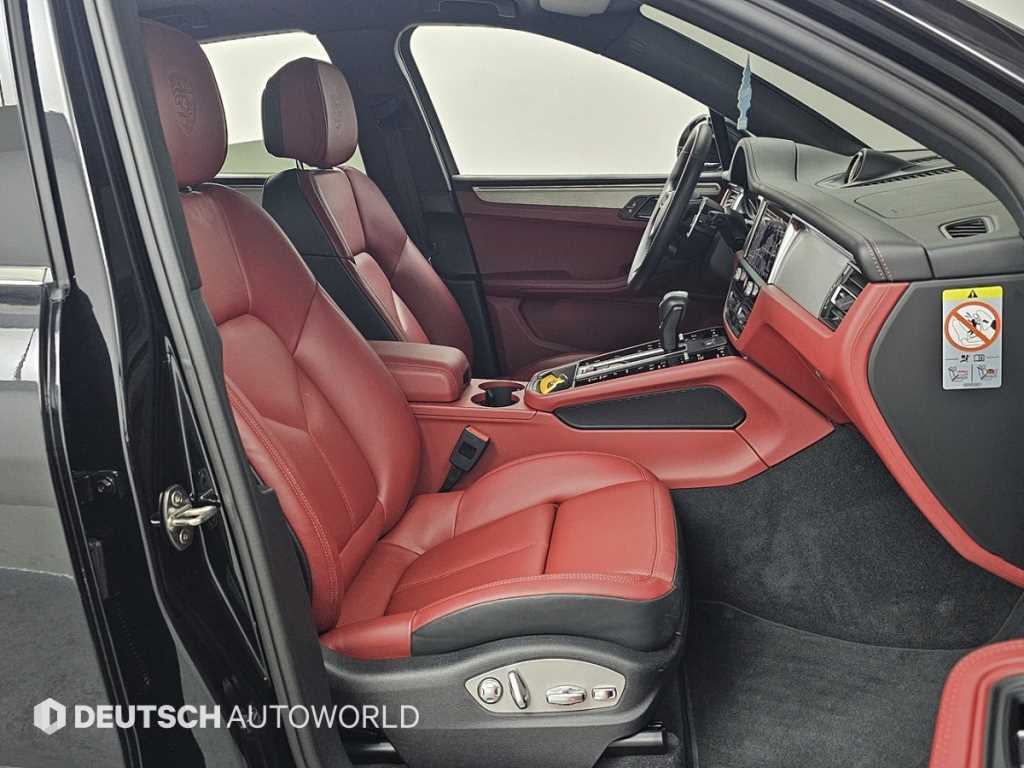 Porsche Macan - Vista 10