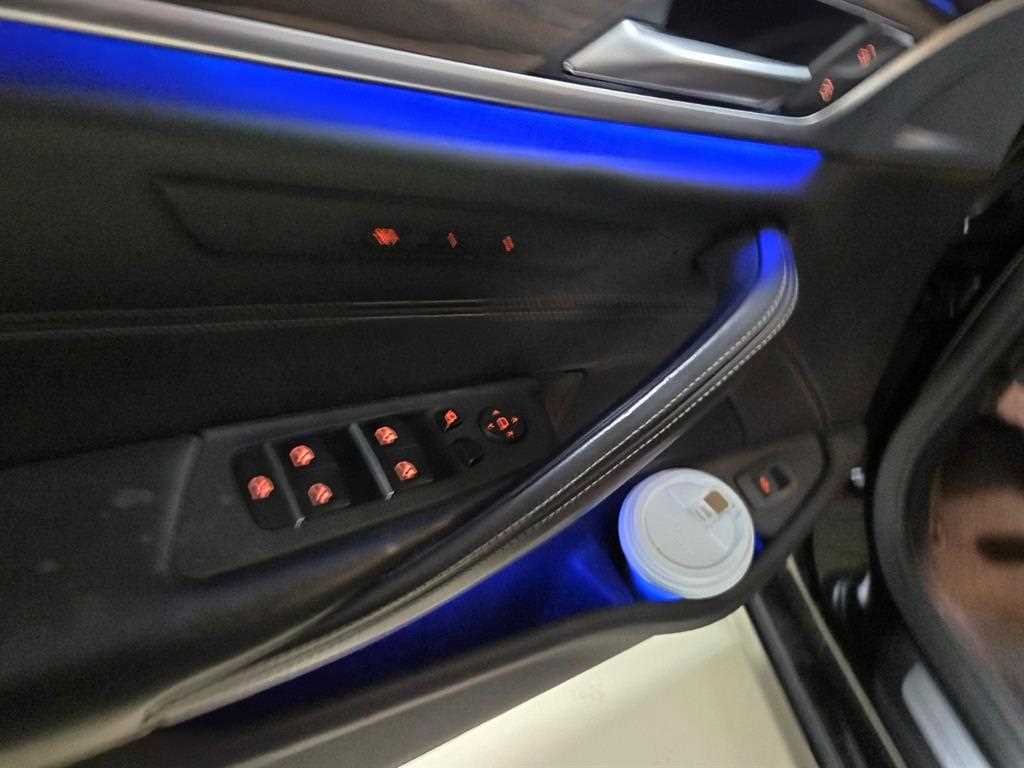 BMW 5 Series - Vista 11