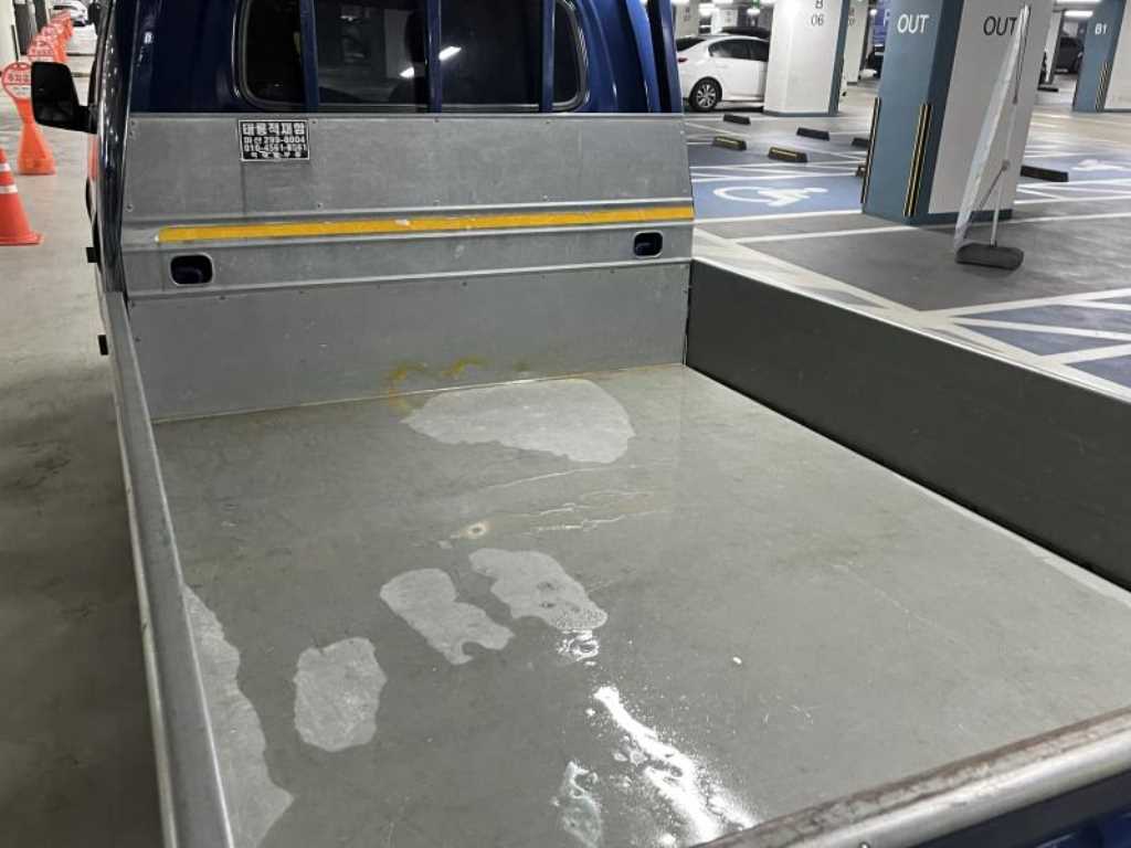 Small Truck Cargo (small) - Vista 6