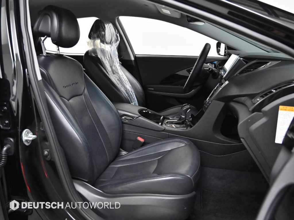 HYUNDAI Grandeur - Vista 10