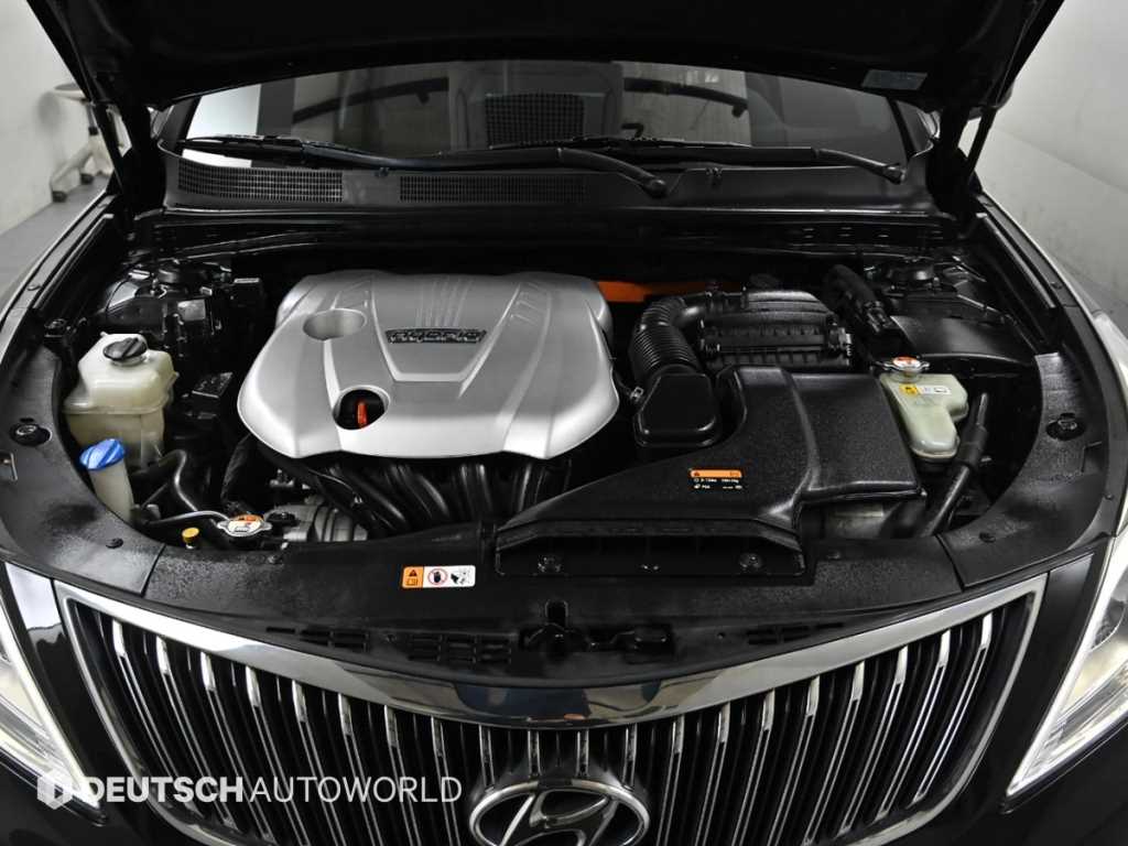 HYUNDAI Grandeur - Vista 6