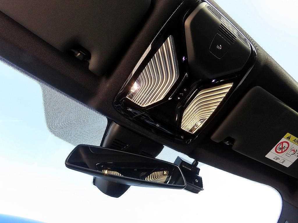 BMW 3 series 2022 Negro - Importación desde Corea - HF Imports Iquique - Foto 15