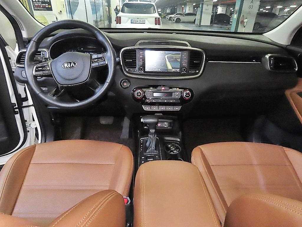 KIA Sorento - Vista 10