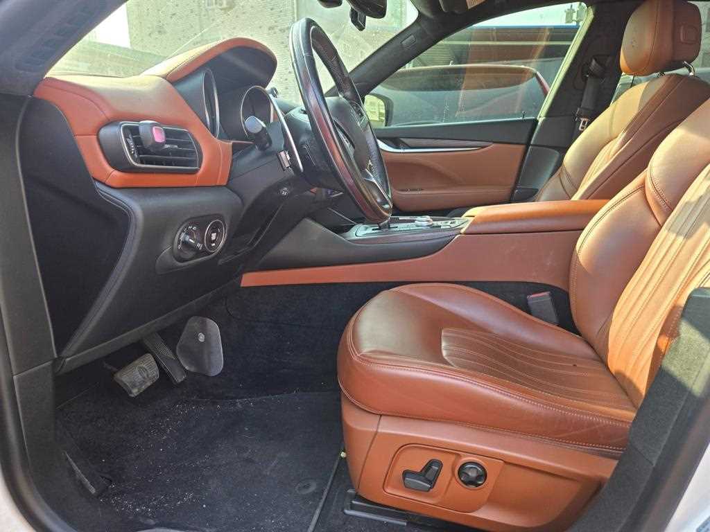 Maserati Levante - Vista 6