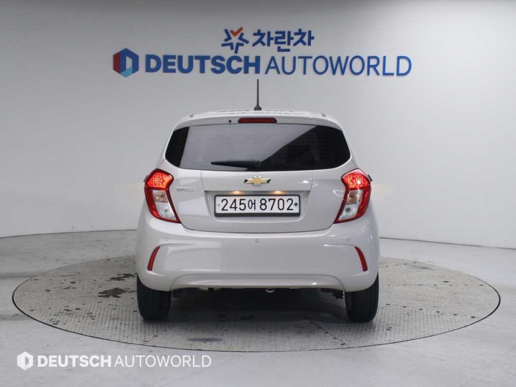 Chevrolet Spark - Vista 4