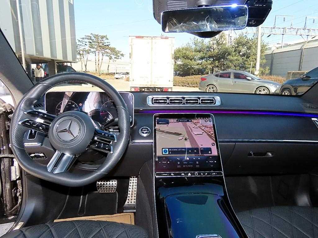 Mercedes Benz S Class - Vista 7