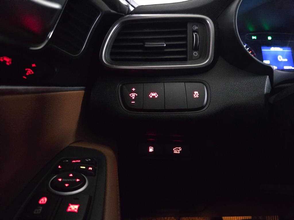 KIA Sorento - Vista 8