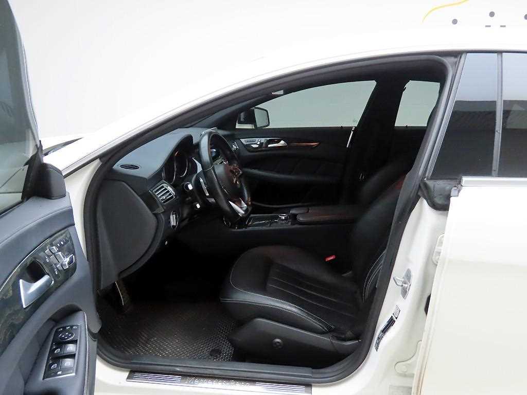 Mercedes Benz CLS Class 2017 Blanco - Importación desde Corea - HF Imports Iquique - Foto 13