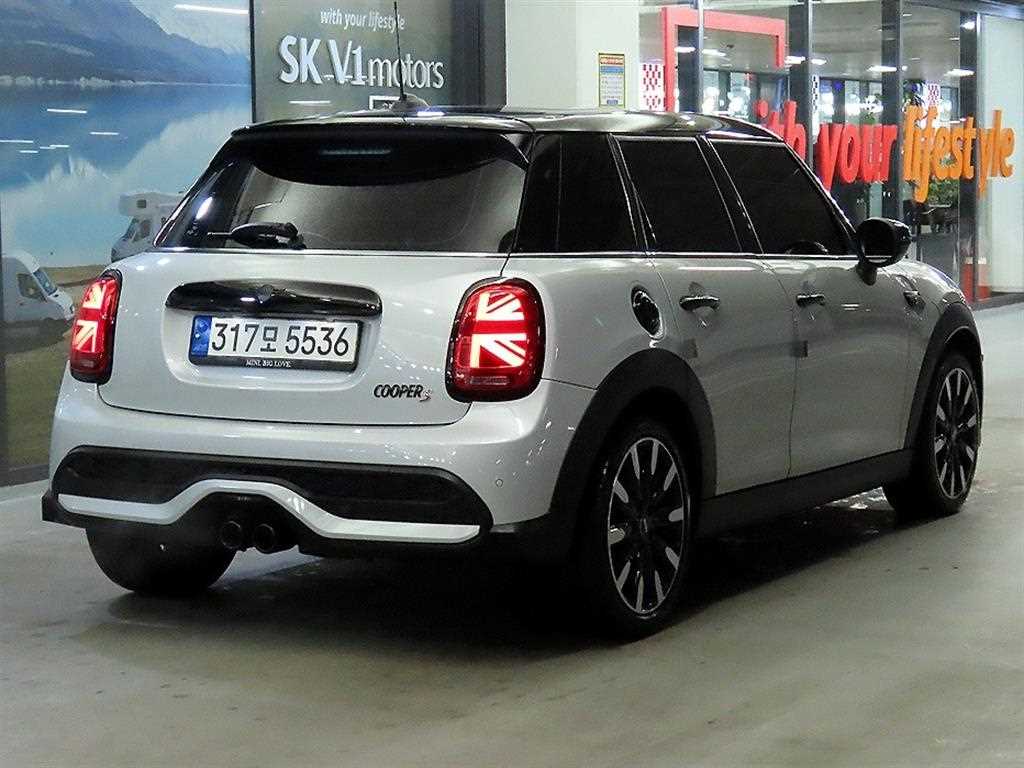 Mini Cooper - Vista 4