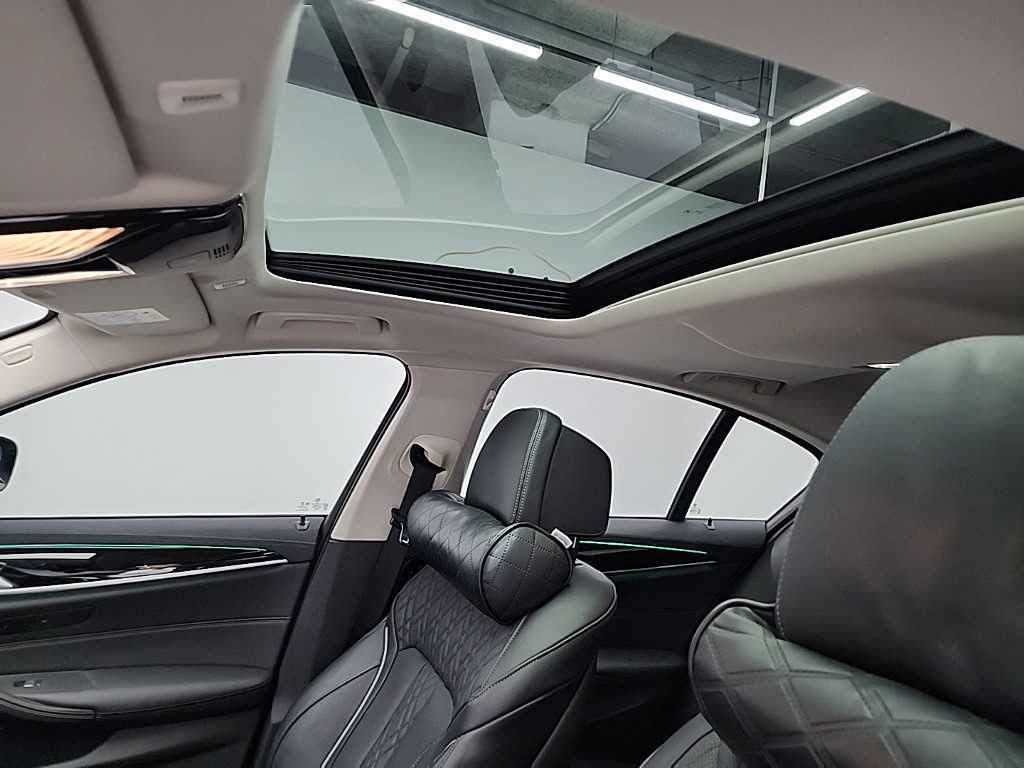 BMW 5 Series 2021 Gris - Importación desde Corea - HF Imports Iquique - Foto 14