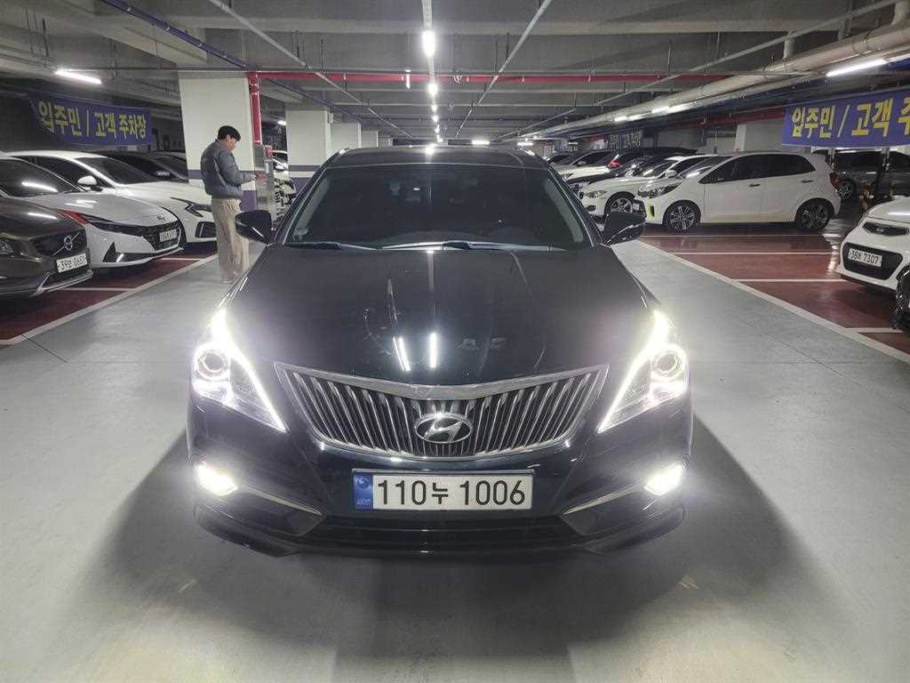 HYUNDAI Grandeur 2016 Negro - Importación desde Corea - HF Imports Iquique - Foto 1