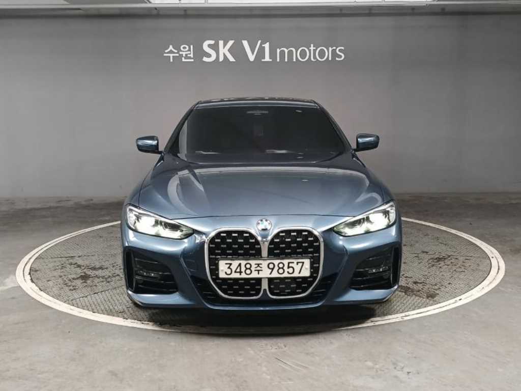 BMW 4 Series 2023 Azul - Importación desde Corea - HF Imports Iquique - Foto 1