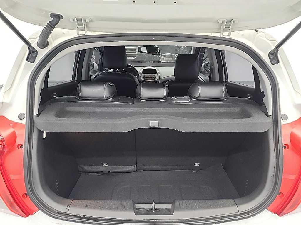 Chevrolet Spark 2021 Blanco - Importación desde Corea - HF Imports Iquique - Foto 18