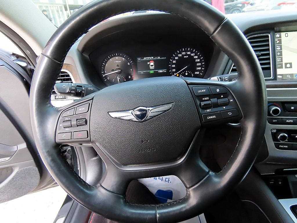 Genesis G80 - Vista 8