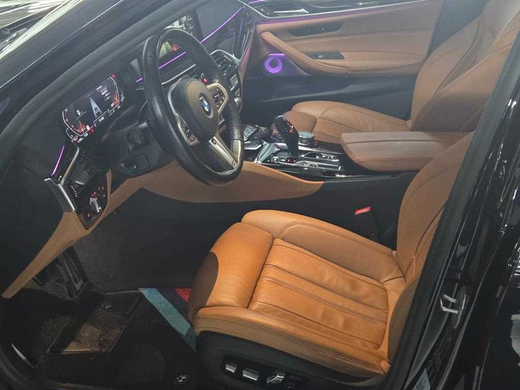 BMW 5 Series - Vista 9