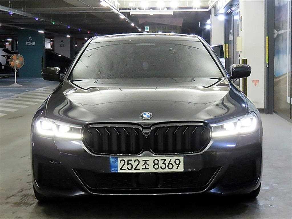 BMW 5 Series - Vista 2