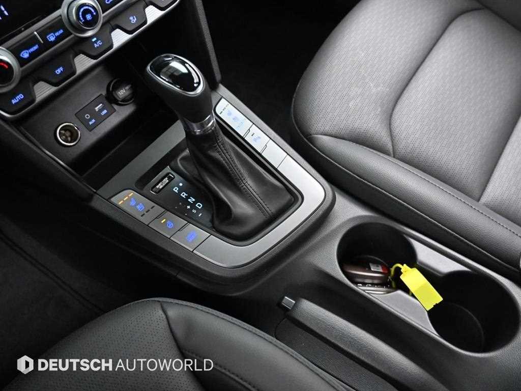 HYUNDAI Avante - Vista 9