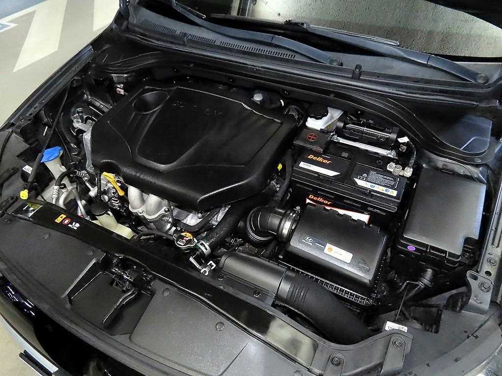 HYUNDAI Avante 2018 Negro - Importación desde Corea - HF Imports Iquique - Foto 20