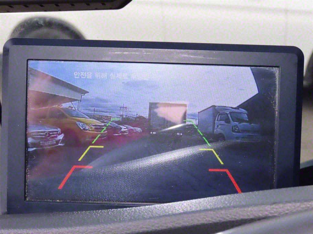 medium and large cargo truck 2023 Blanco - Importación desde Corea - HF Imports Iquique - Foto 15