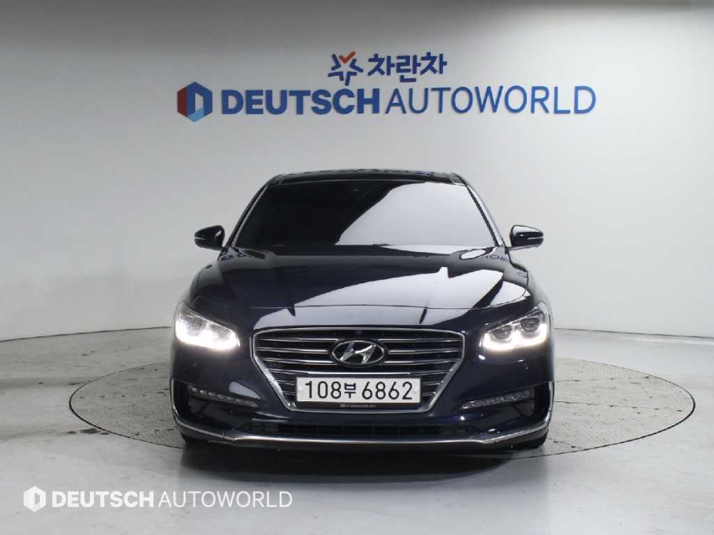 HYUNDAI Grandeur - Vista 2