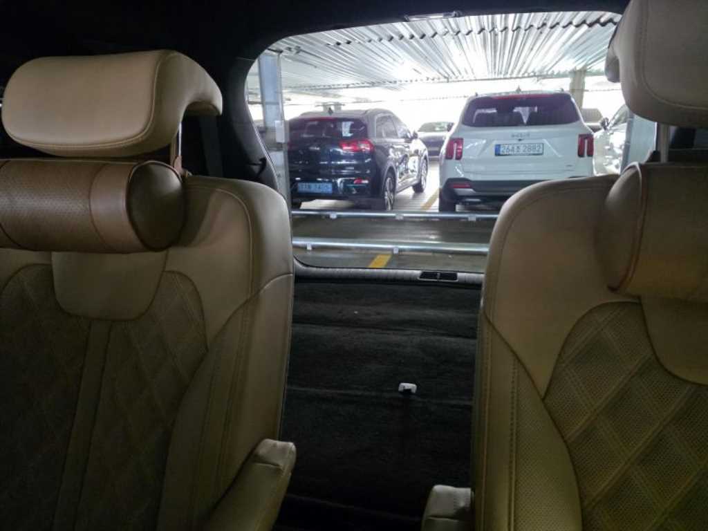 KIA Sorento - Vista 12