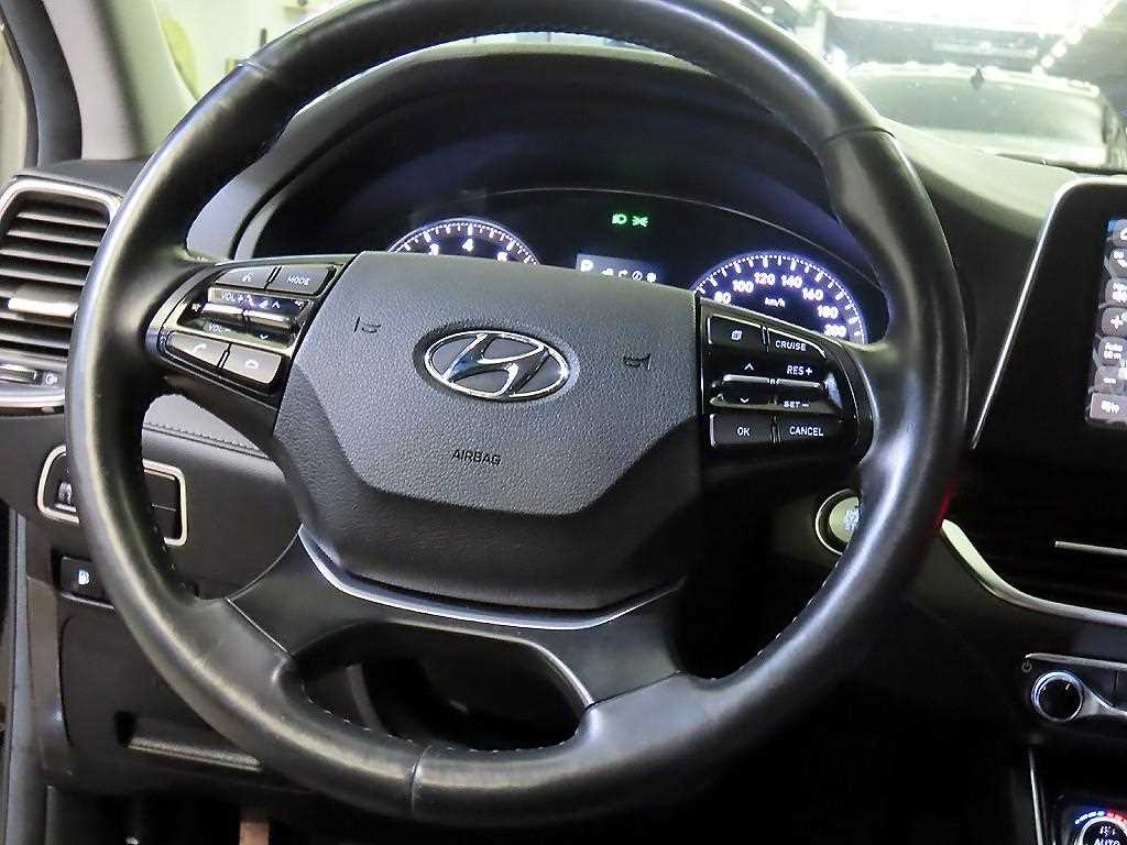 HYUNDAI Grandeur - Vista 8