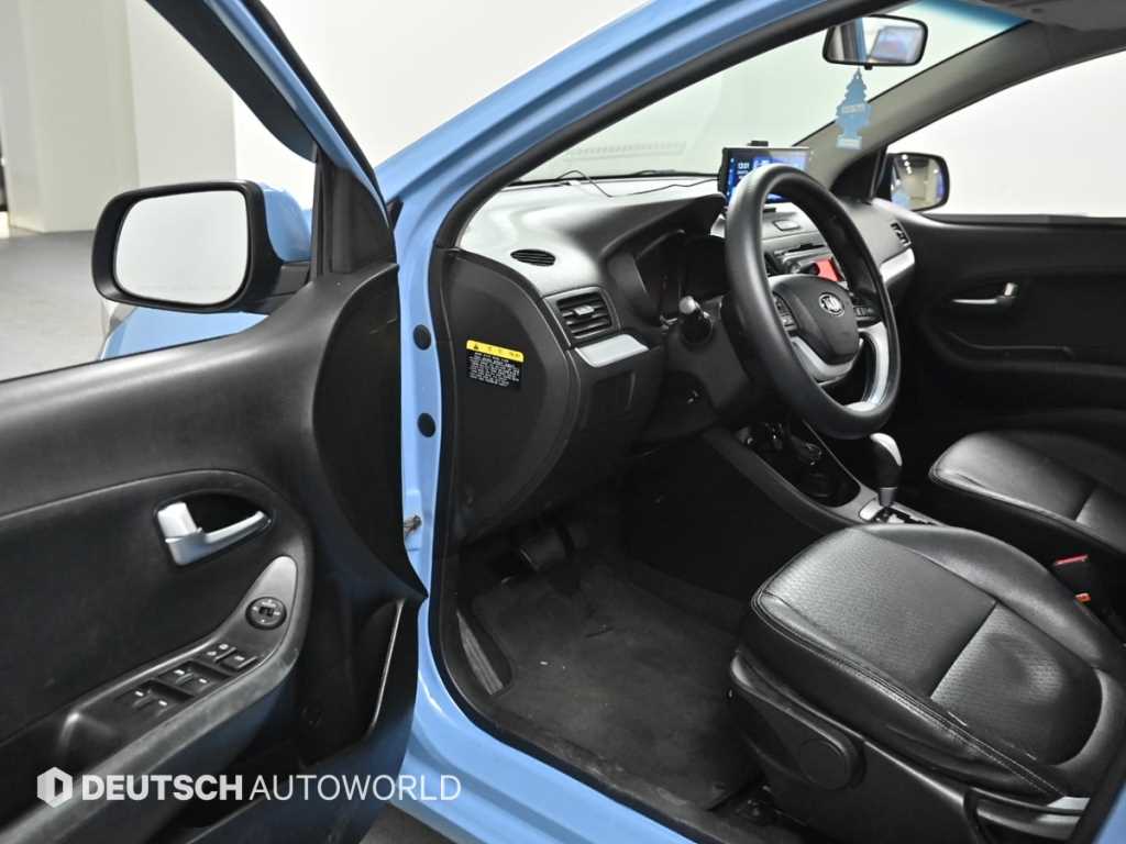 KIA Morning - Vista 11