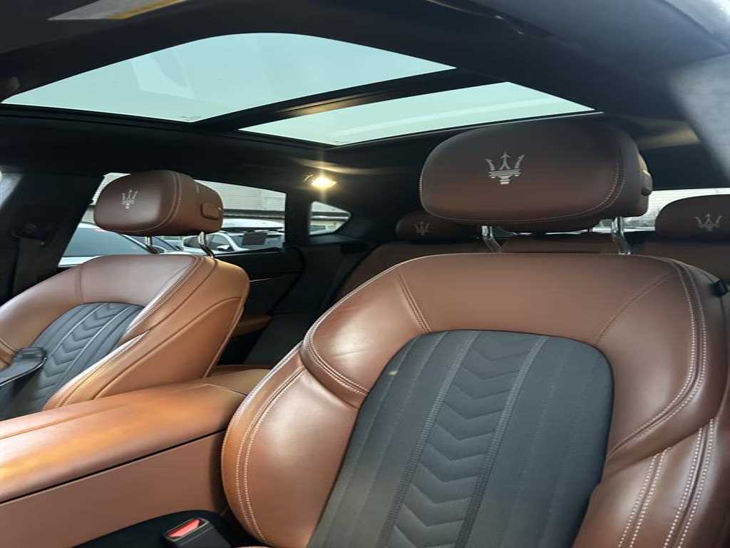 Maserati Levante - Vista 8