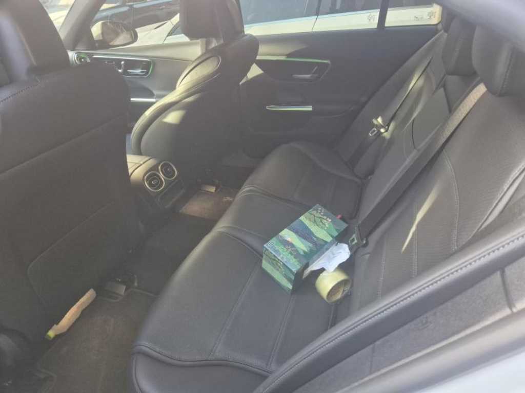 Mercedes Benz C Class - Vista 5