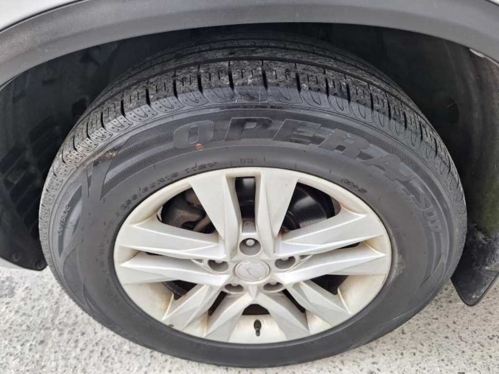 Ssangyong Rexton - Vista 8