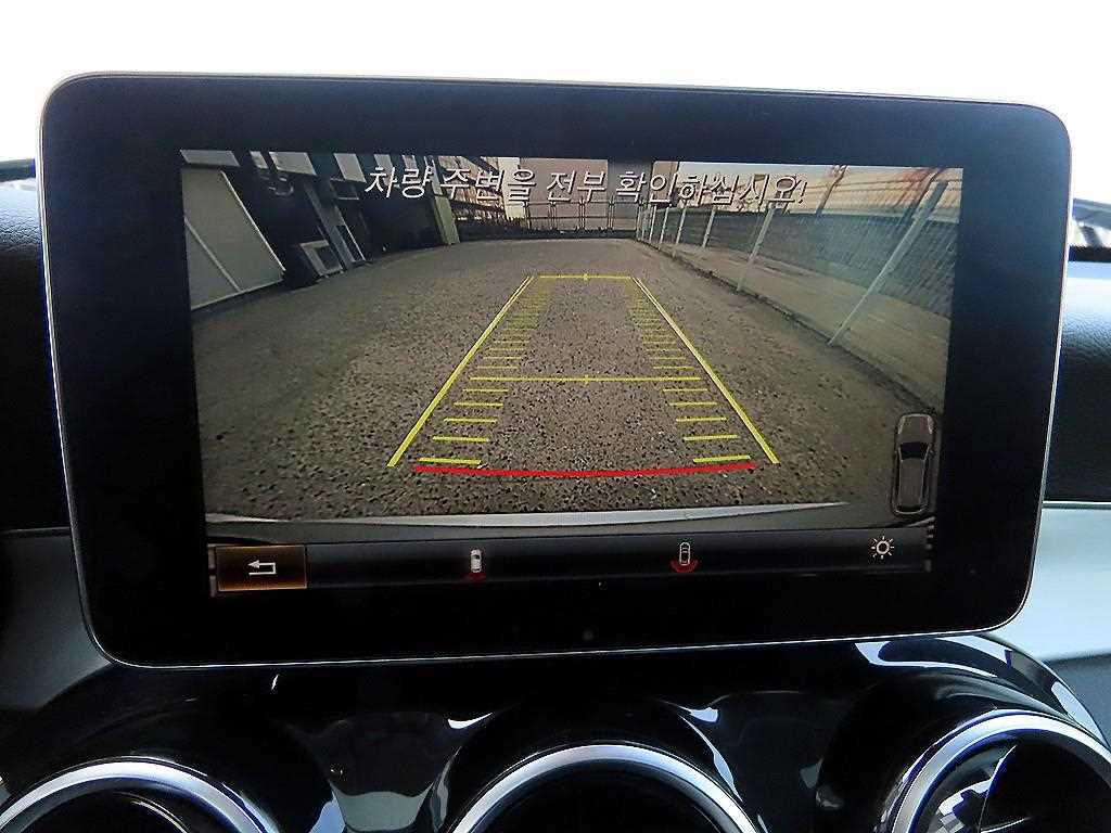 Mercedes Benz GLC Class 2017 Plateado - Importación desde Corea - HF Imports Iquique - Foto 14