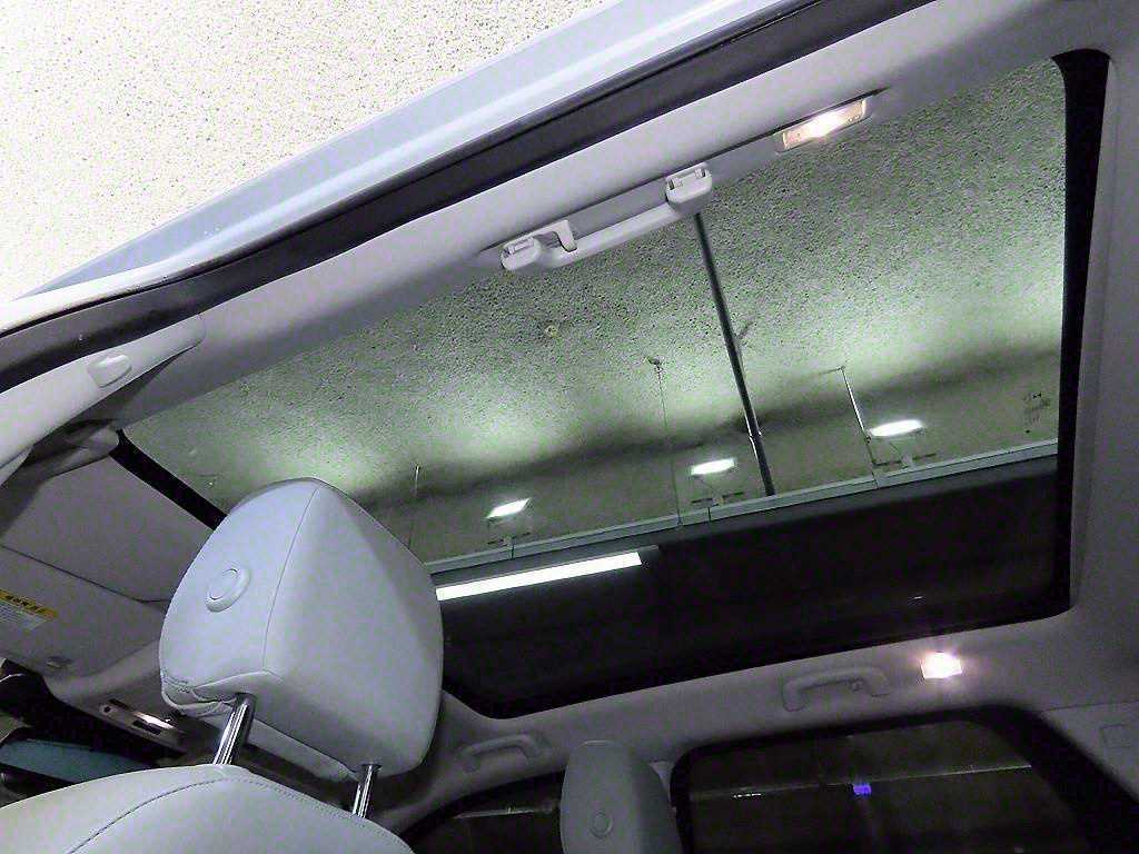 Land Rover Discovery Sports 2016 Blanco - Importación desde Corea - HF Imports Iquique - Foto 17