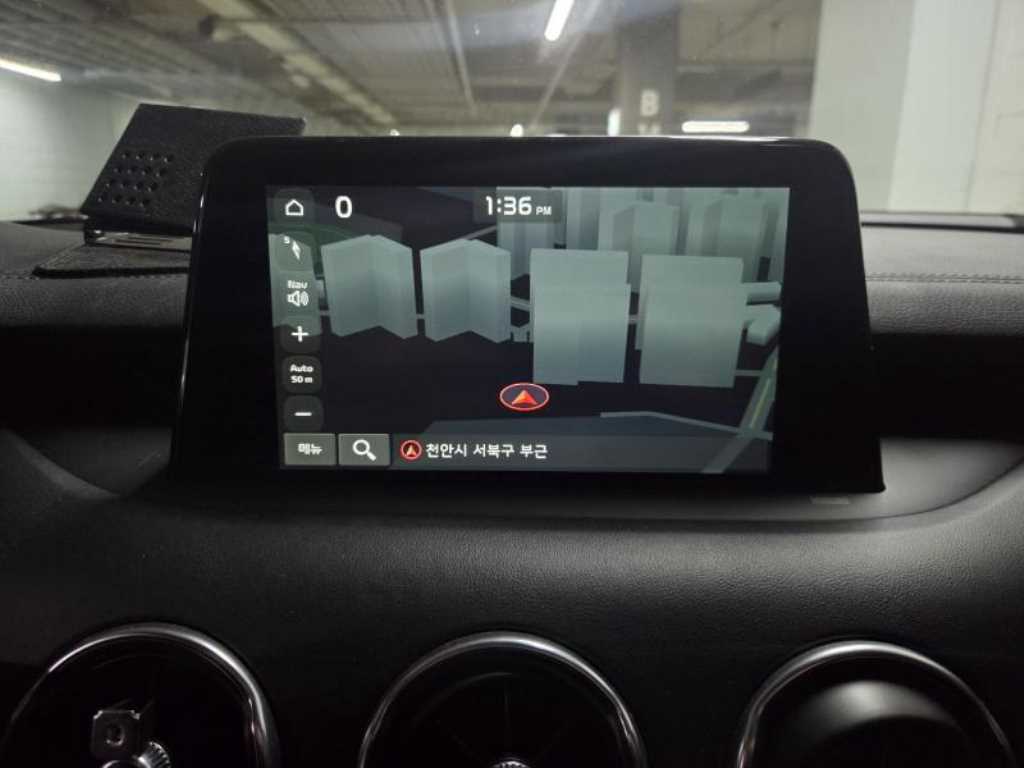 KIA Stinger - Vista 7