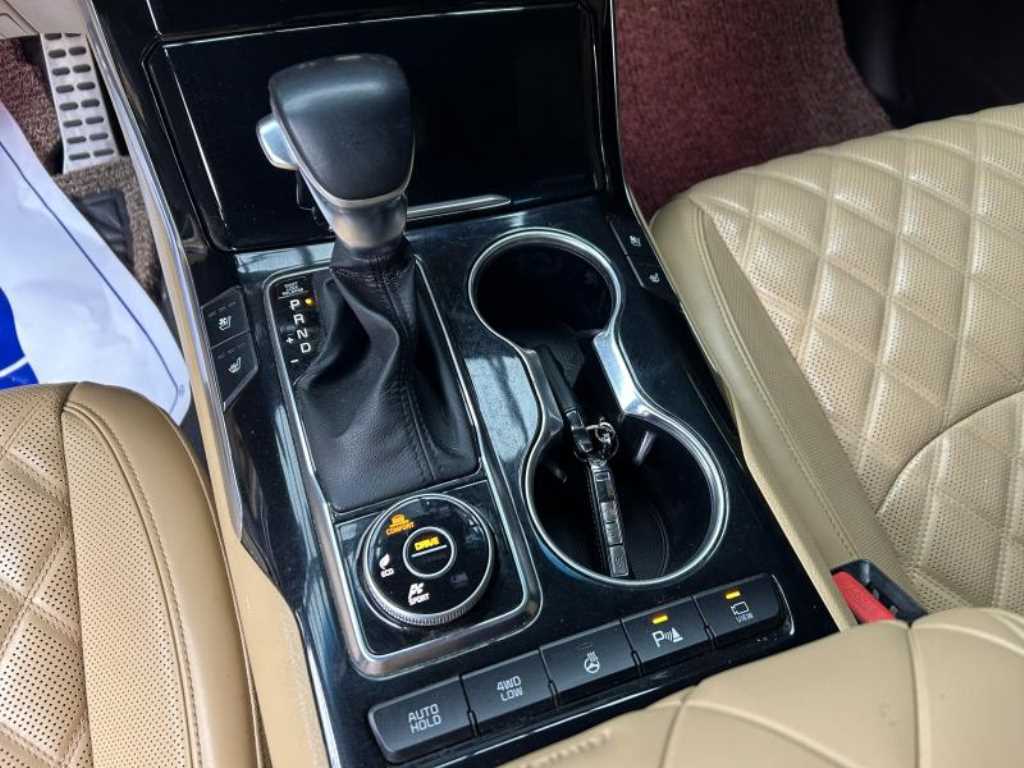 KIA Mohave - Vista 11