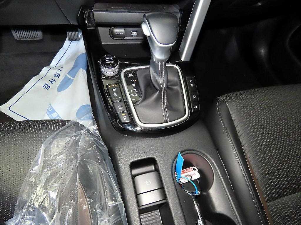 KIA Seltos - Vista 12