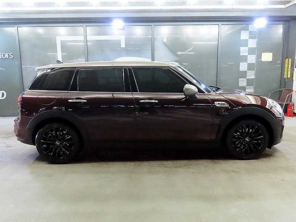 Mini Clubman - Vista 3