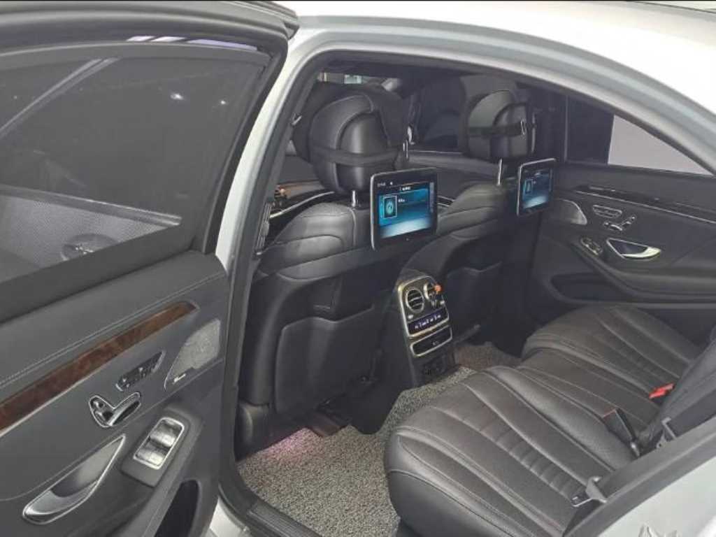 Mercedes Benz S Class - Vista 11