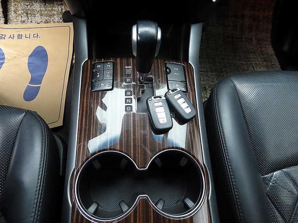 KIA Mohave - Vista 10