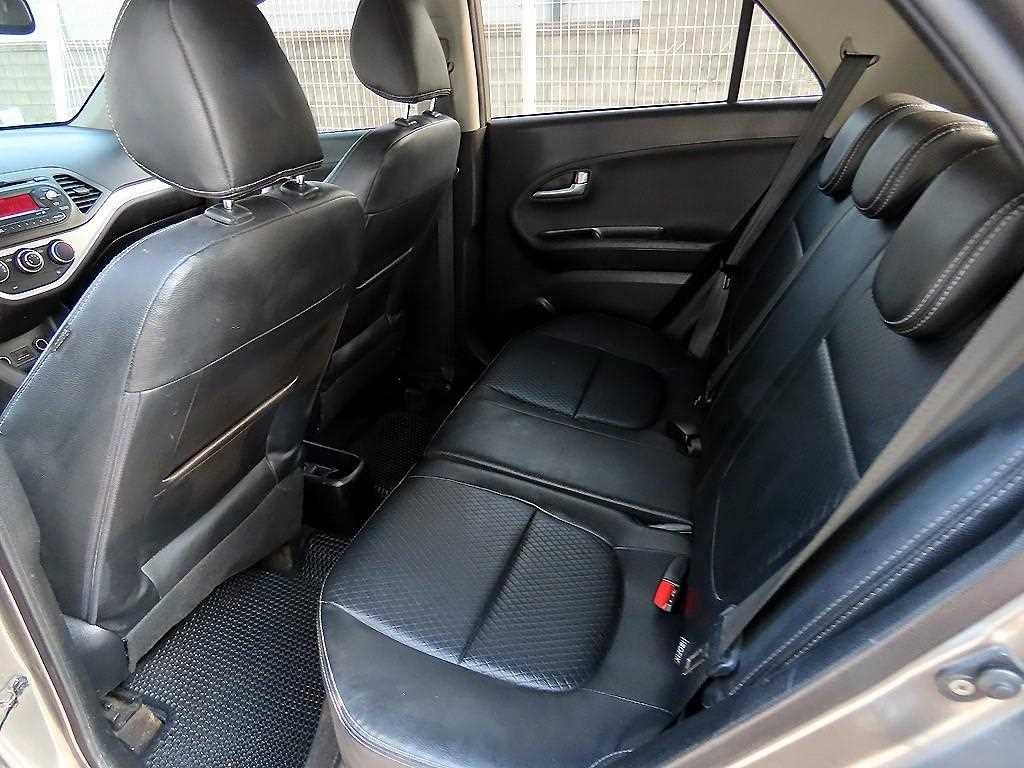 KIA Morning - Vista 6