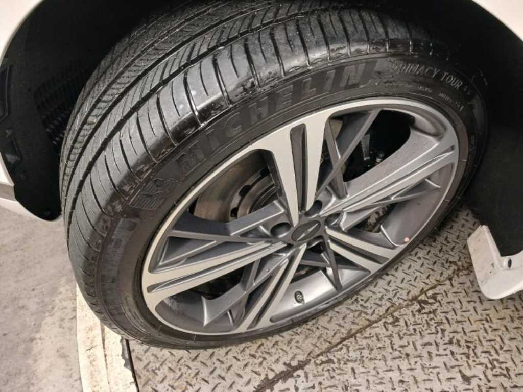 Genesis GV80 2024 Blanco - Importación desde Corea - HF Imports Iquique - Foto 20