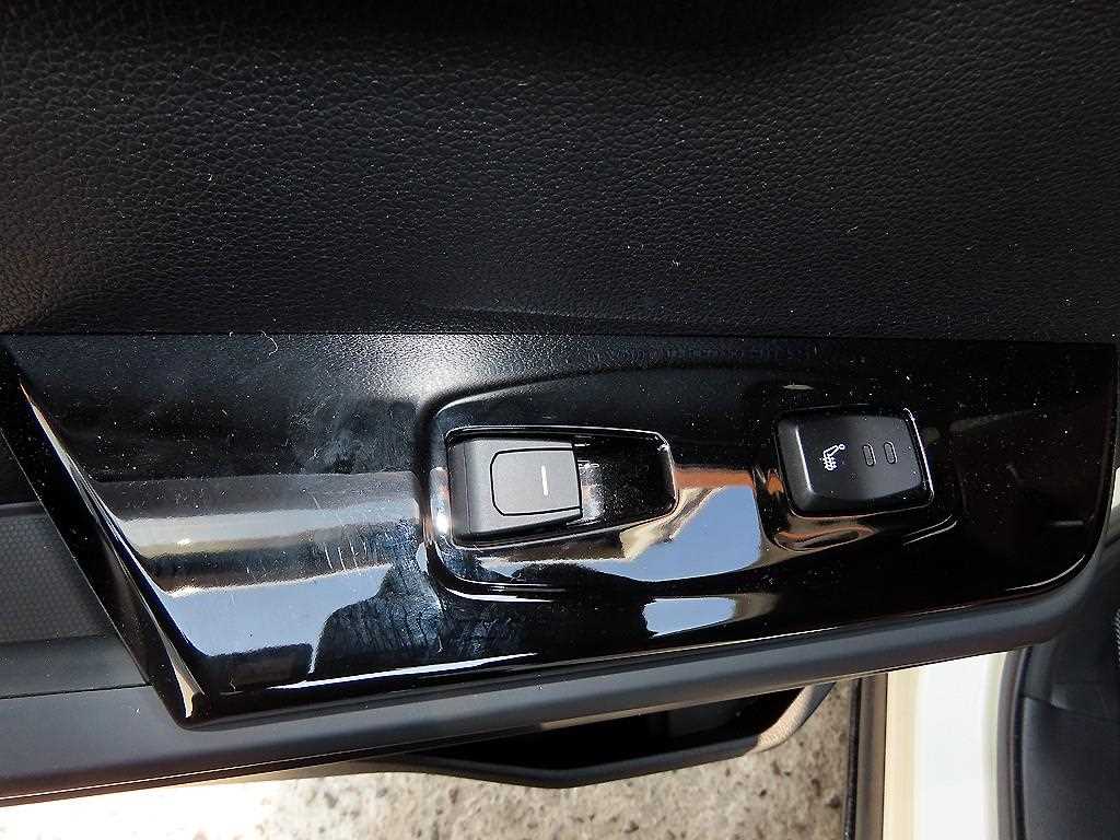 Ssangyong Torres 2023 Blanco - Importación desde Corea - HF Imports Iquique - Foto 16