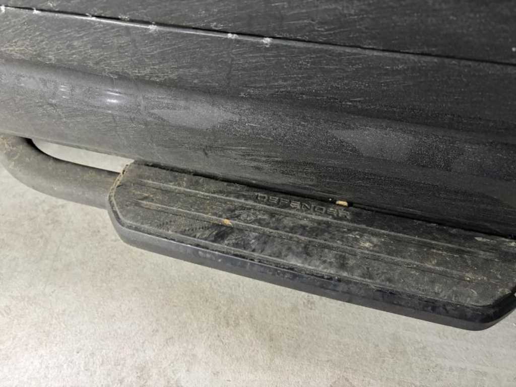 Land Rover Defender 2024 Negro - Importación desde Corea - HF Imports Iquique - Foto 16