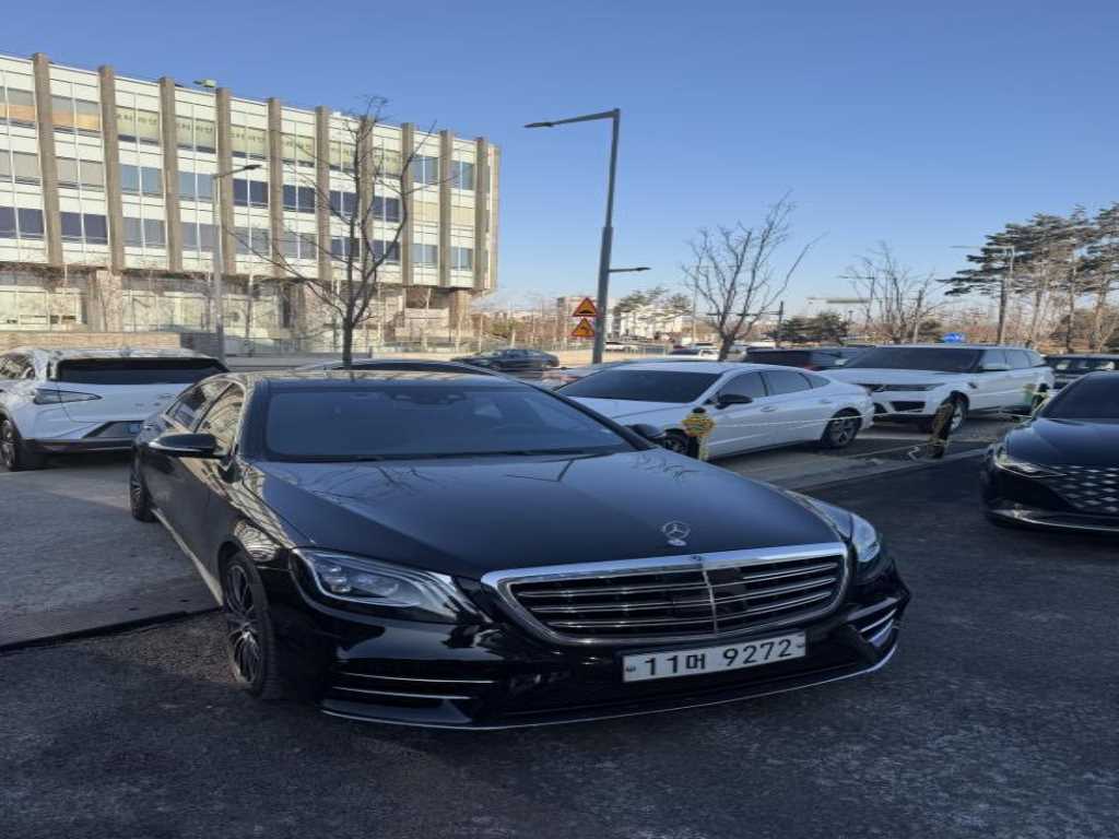 Mercedes Benz S Class 2018 Negro - Importación desde Corea - HF Imports Iquique - Foto 1