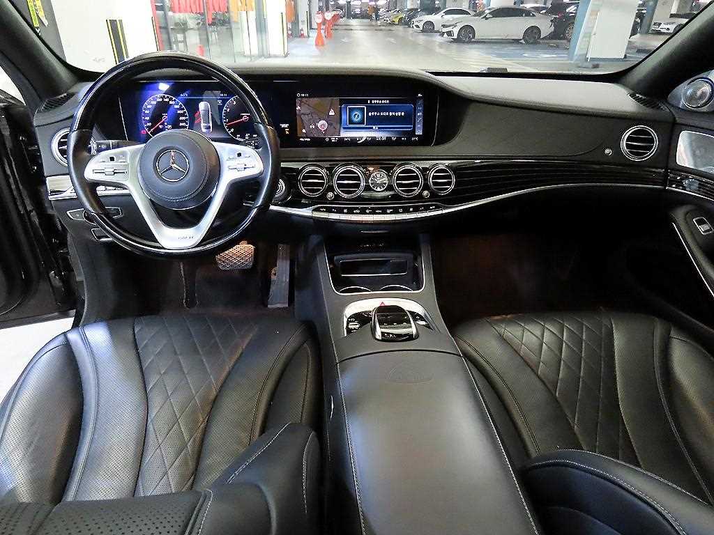 Mercedes Benz S Class - Vista 10