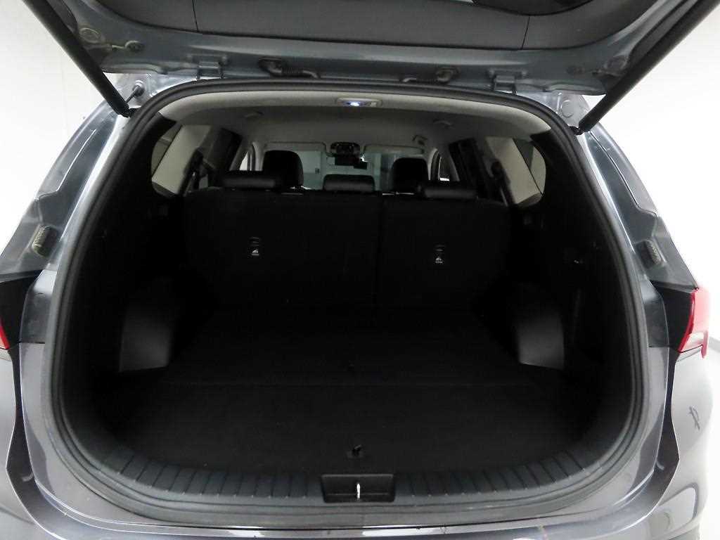 HYUNDAI Santa Fe - Vista 5