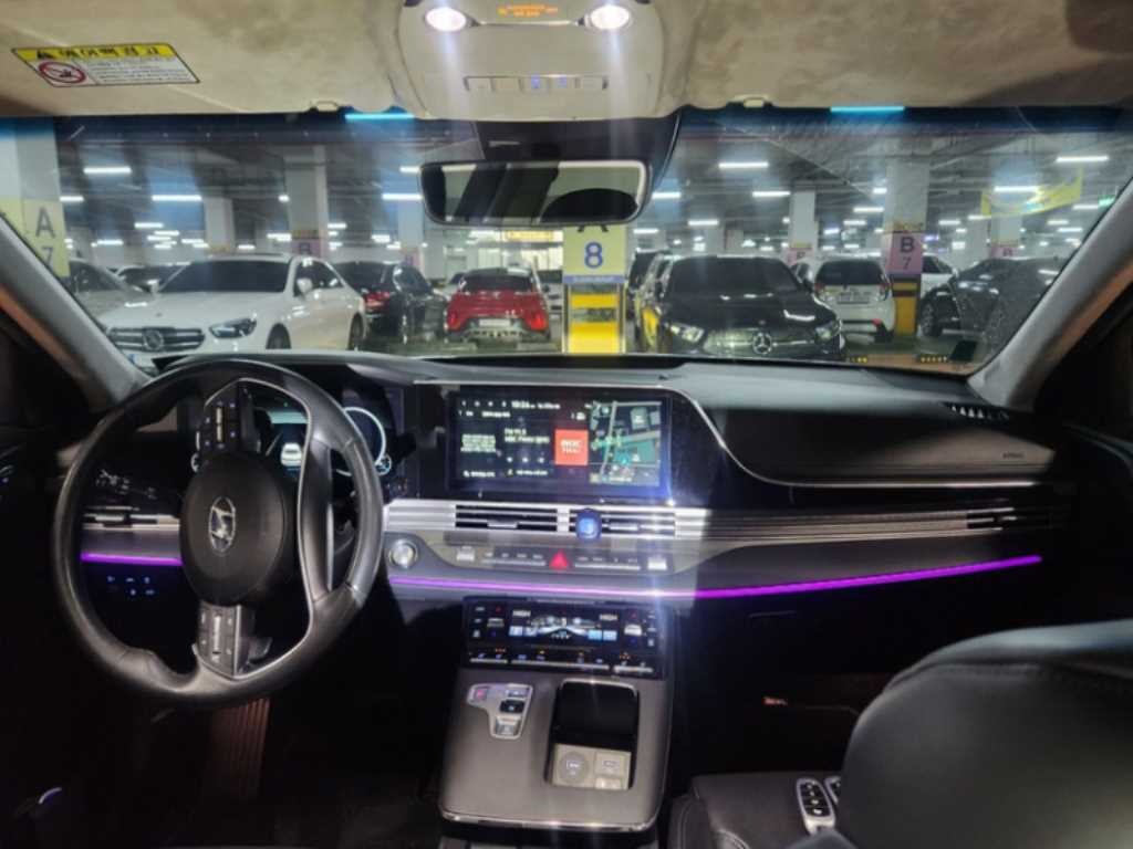 HYUNDAI Grandeur - Vista 7